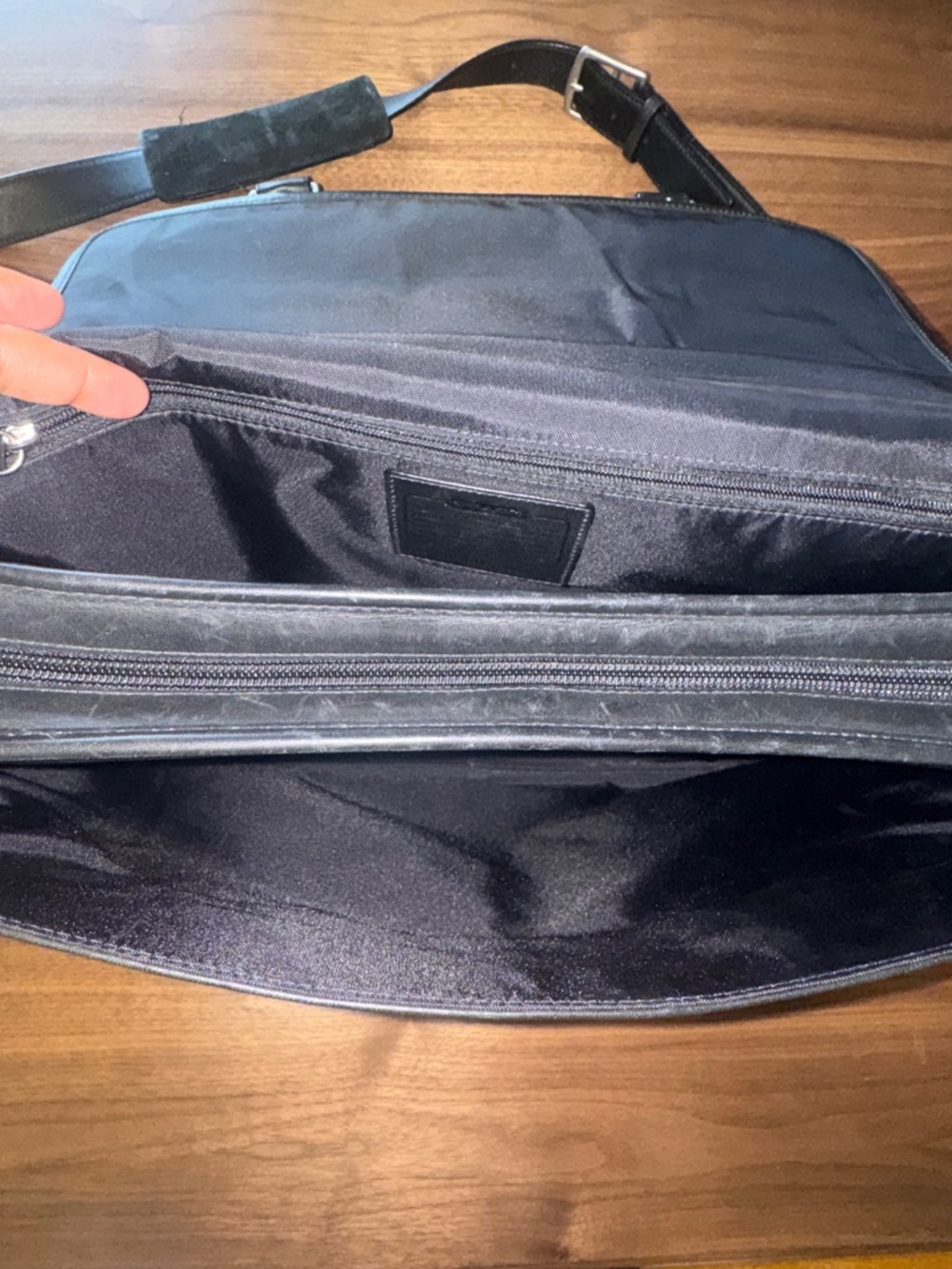 Vintage Coach laptop bag - Picture 8 of 16